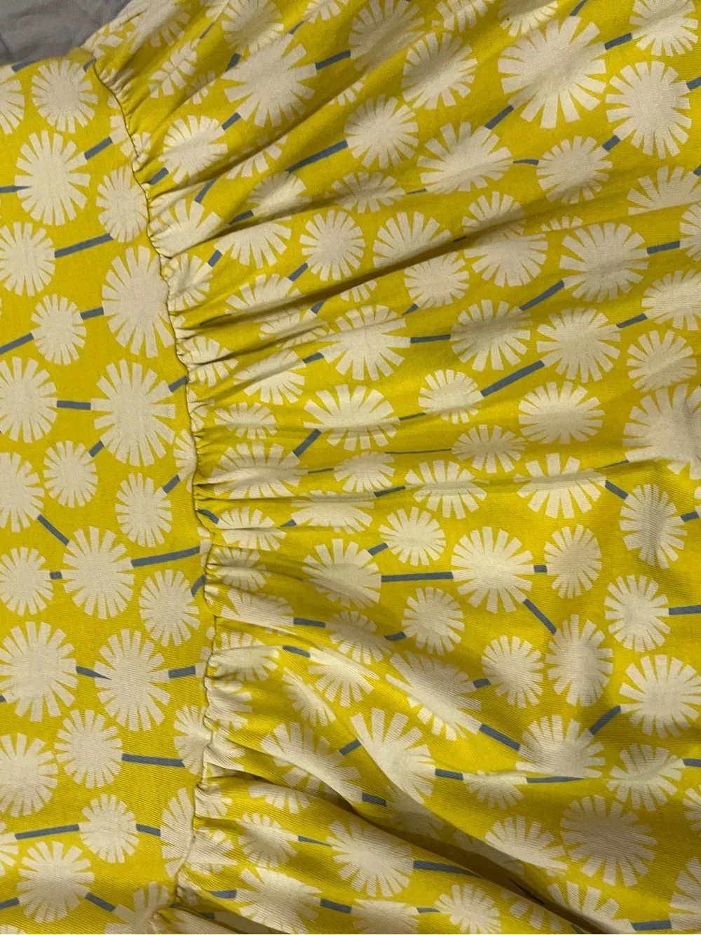 Primary dress. Size 6-7.